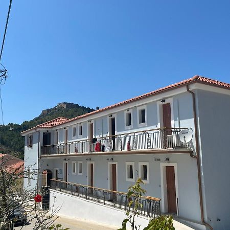 Vassilis Retreat Ξενοδοχείο Άσσος Εξωτερικό φωτογραφία