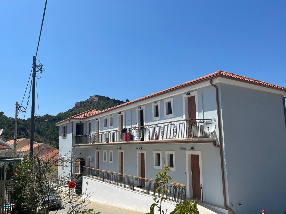 Vassilis Retreat Ξενοδοχείο Άσσος Εξωτερικό φωτογραφία