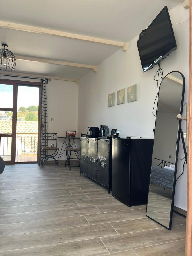 Vassilis Retreat Ξενοδοχείο Άσσος Εξωτερικό φωτογραφία