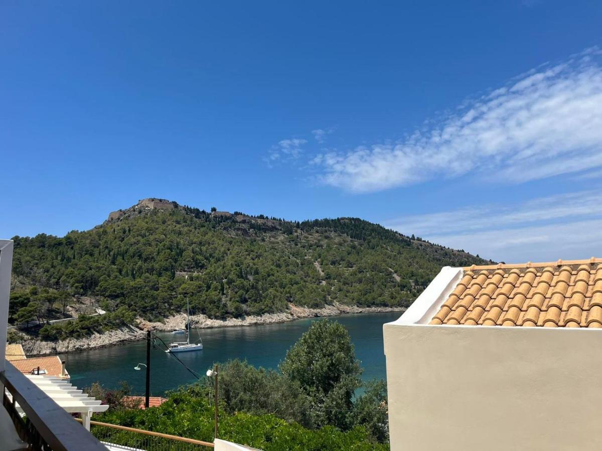Vassilis Retreat Ξενοδοχείο Άσσος Εξωτερικό φωτογραφία