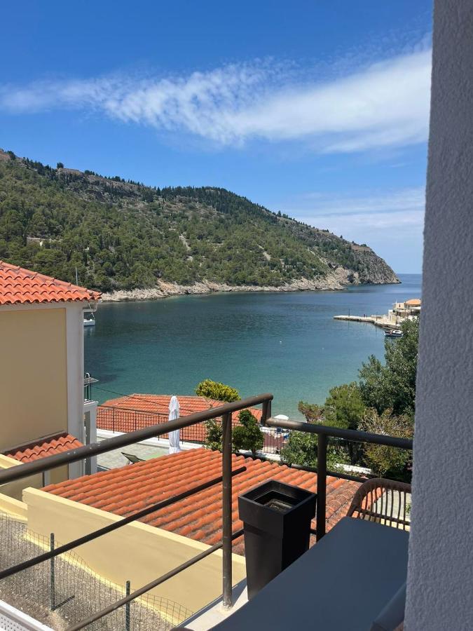 Vassilis Retreat Ξενοδοχείο Άσσος Εξωτερικό φωτογραφία