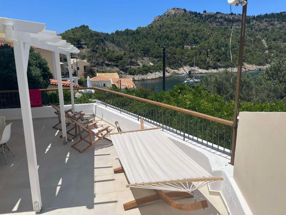 Vassilis Retreat Ξενοδοχείο Άσσος Εξωτερικό φωτογραφία